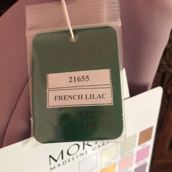 Motile Madeline Gardner formal dress in lilac - Picture 3 of 8